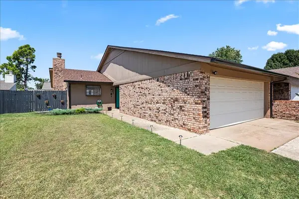 9323 S Hudson Avenue, Oklahoma City, OK 73139
