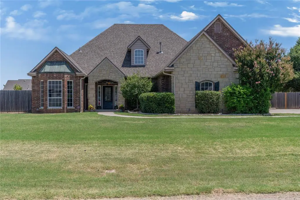 4108 Hidden Lake Circle, Moore, OK 73160 - #1