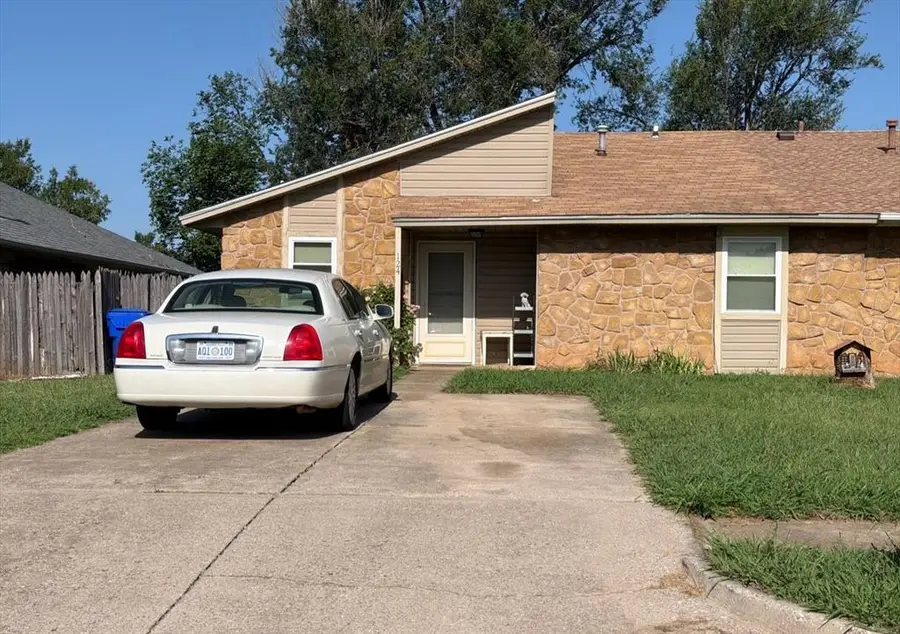 124 Vinita Drive, Norman, OK 73071 - #3