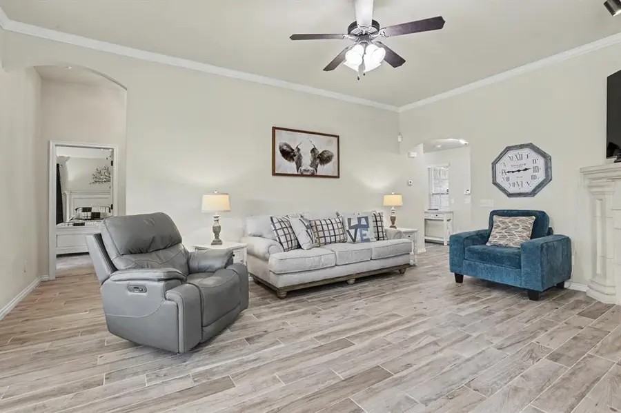 1305 Leigh Circle, Yukon, OK 73099 - #3