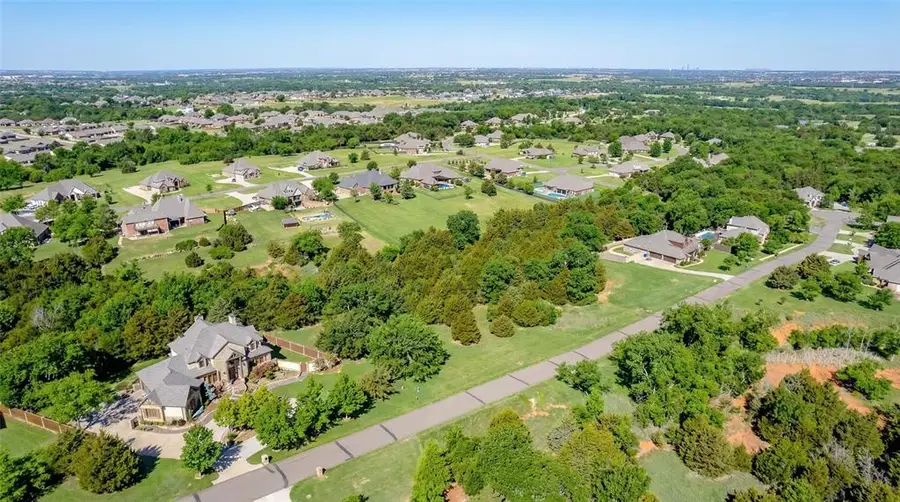 3100 Santa Rosa Court, Norman, OK 73071 - #2