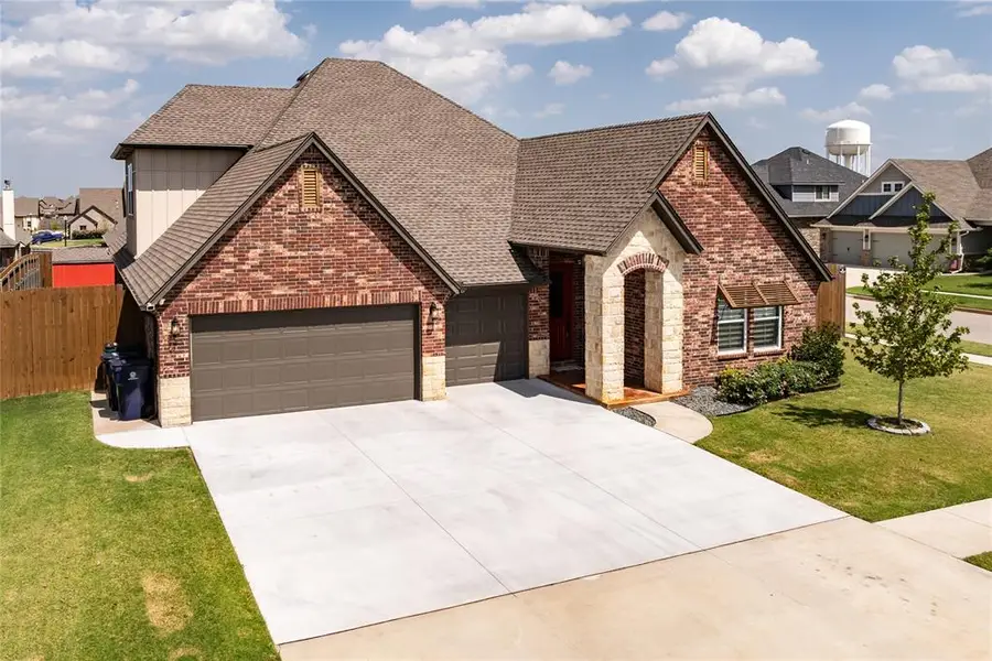 300 Bray Lane, Yukon, OK 73099 - #3