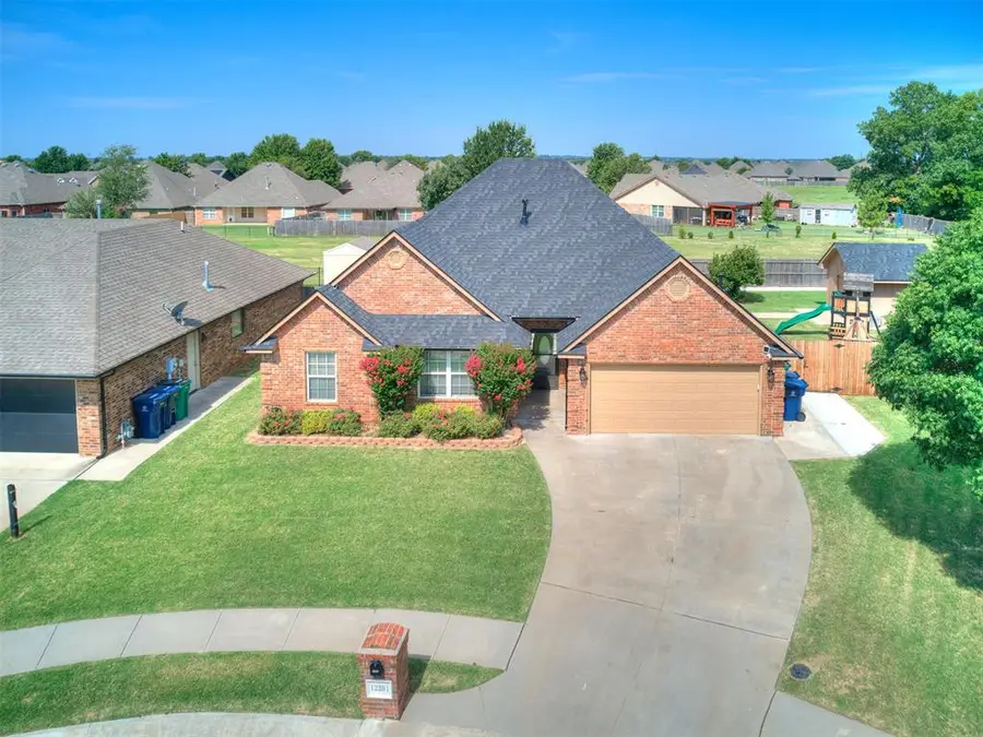 12201 Heathfield Lane, Oklahoma City, OK 73173 - #2