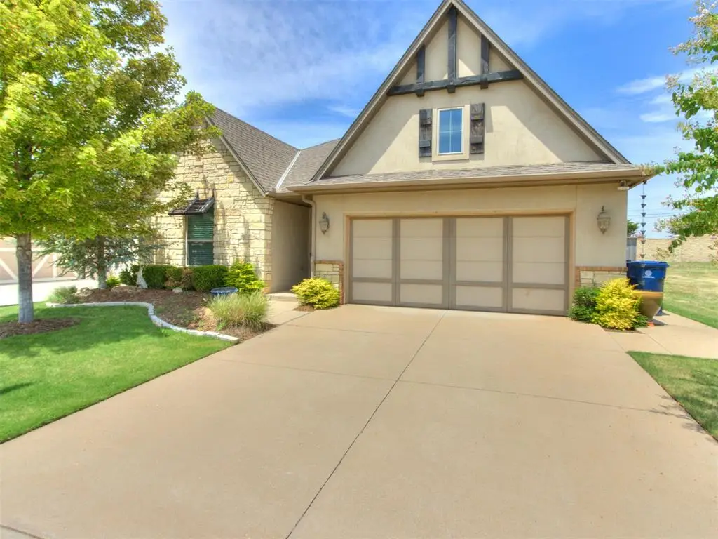 7613 NW 136th Terrace, Oklahoma City, OK 73142 - #1