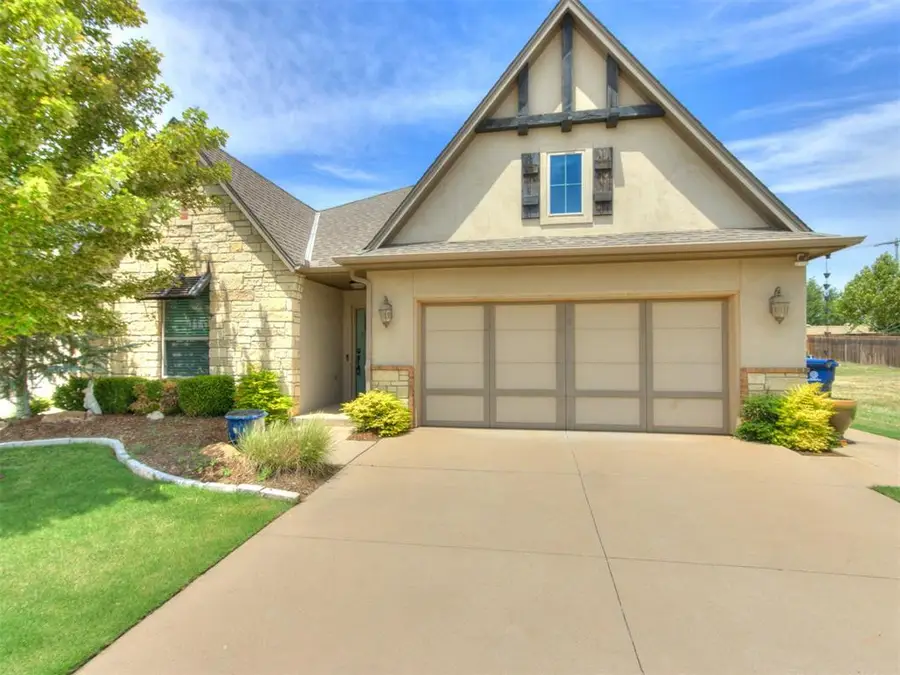 7613 NW 136th Terrace, Oklahoma City, OK 73142 - #2