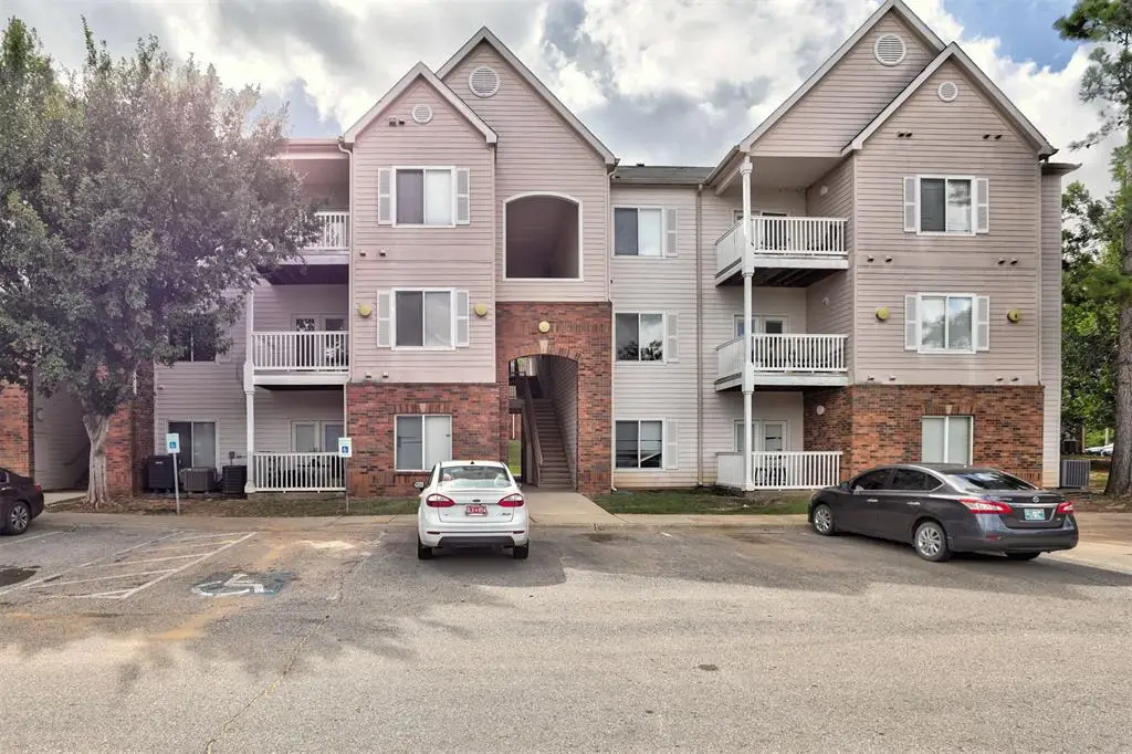 2200 N Classen Boulevard #6126, Norman, OK 73071 - #1