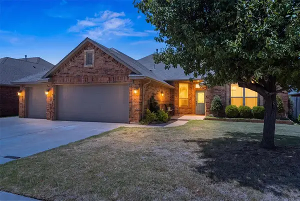 4209 Scissortail Drive, Yukon, OK 73099