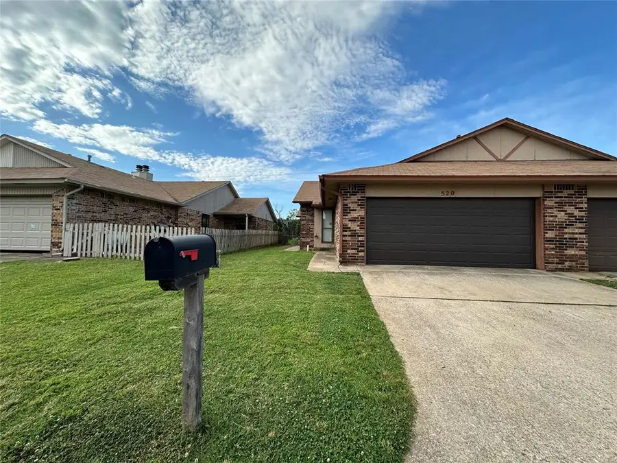 520 Peppertree Lane, Midwest City, OK 73110 - #2