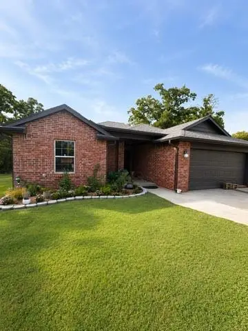 649 Franklin Street, Jones, OK 73049 - #3