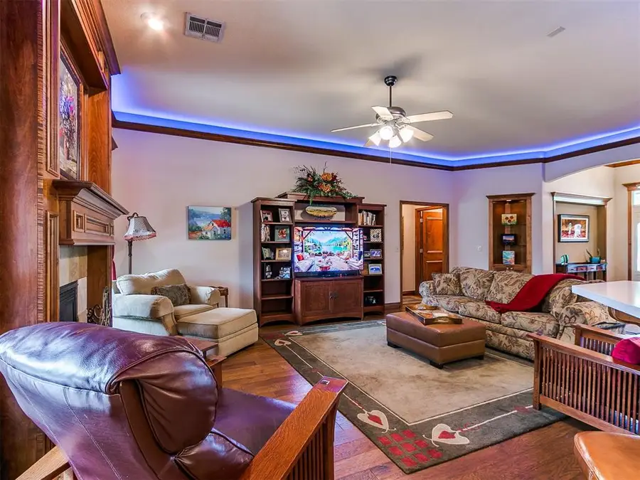 2116 Bates Way, Norman, OK 73071 - #2