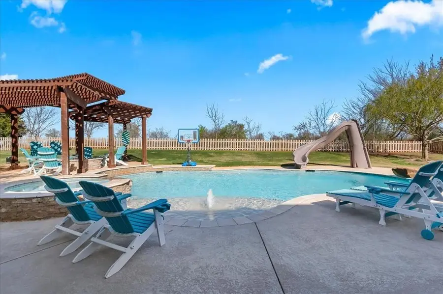 22982 Crossfield Court, Edmond, OK 73025 - #3