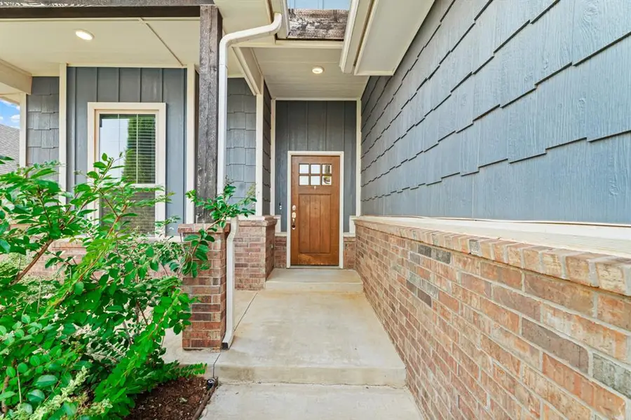 3109 Hunter Crest Drive, Edmond, OK 73034 - #2