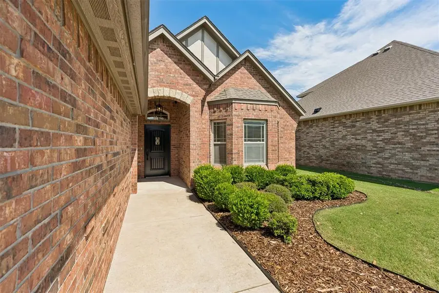 5613 St James Place, Oklahoma City, OK 73179 - #2