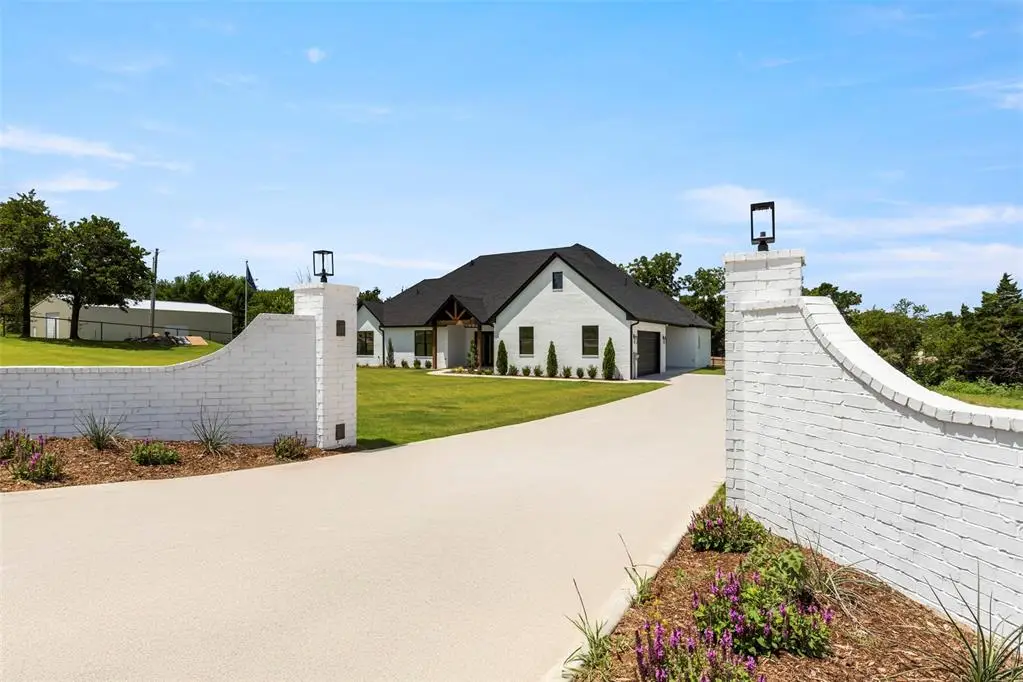 2884 Springridge Road, Guthrie, OK 73044 - #1