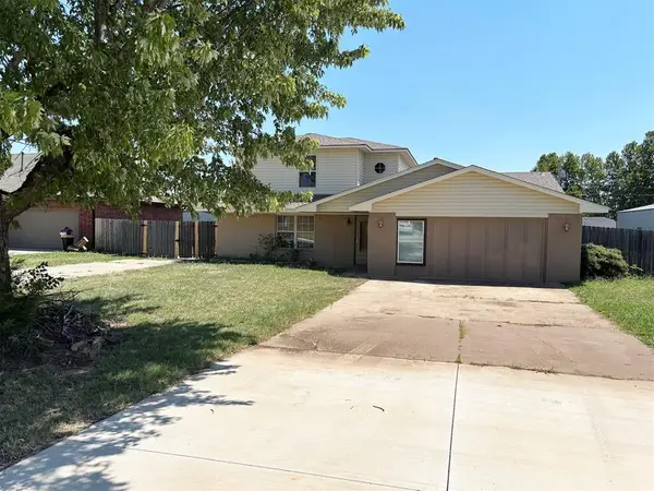 1004 N Eunice Avenue, Newcastle, OK 73065