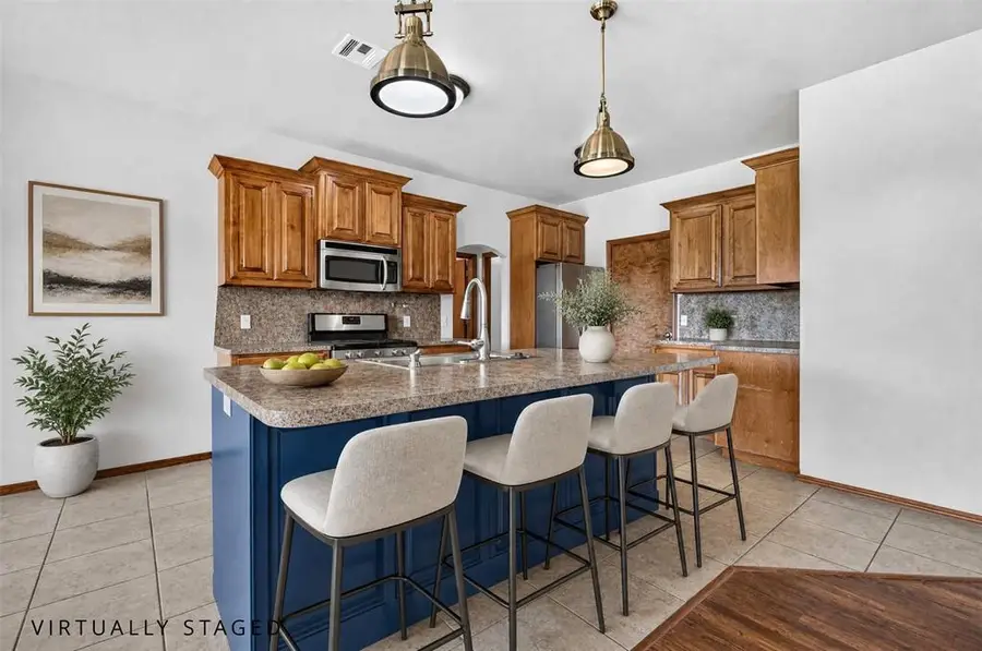 2112 Appalachian Trail, Edmond, OK 73003 - #3