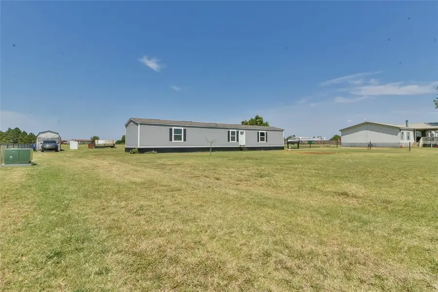 9901 N Gregory Road, Yukon, OK 73099 - #2