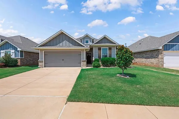 3329 NW 158th Terrace, Edmond, OK 73013