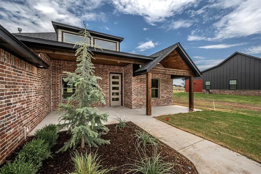 1106 County Street 2958, Tuttle, OK 73089 - #1