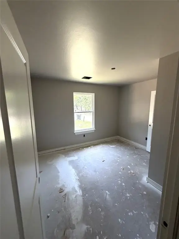 1304 E Margaret Street, Shawnee, OK 74801 - #3