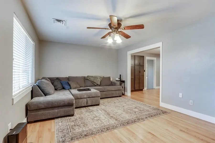 513 S Lakehoma Place Drive, Mustang, OK 73064 - #3