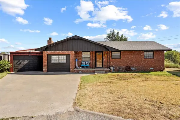 523 Ruth Drive, Carnegie, OK 73015