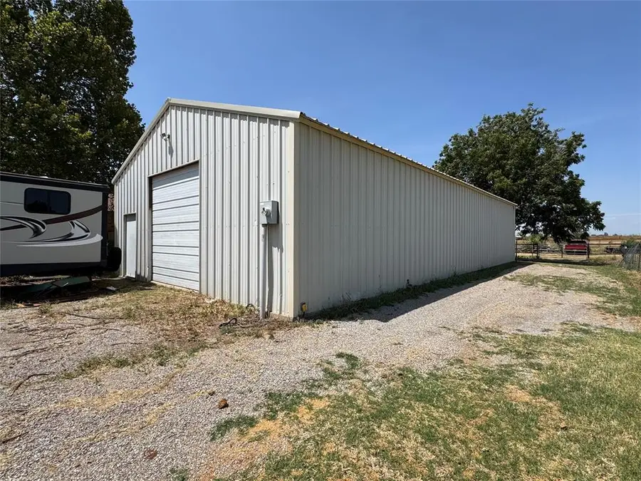 1911 Van Buren Avenue, Piedmont, OK 73078 - #2