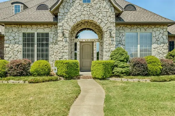 15315 Coral Creek Lane, Oklahoma City, OK 73165