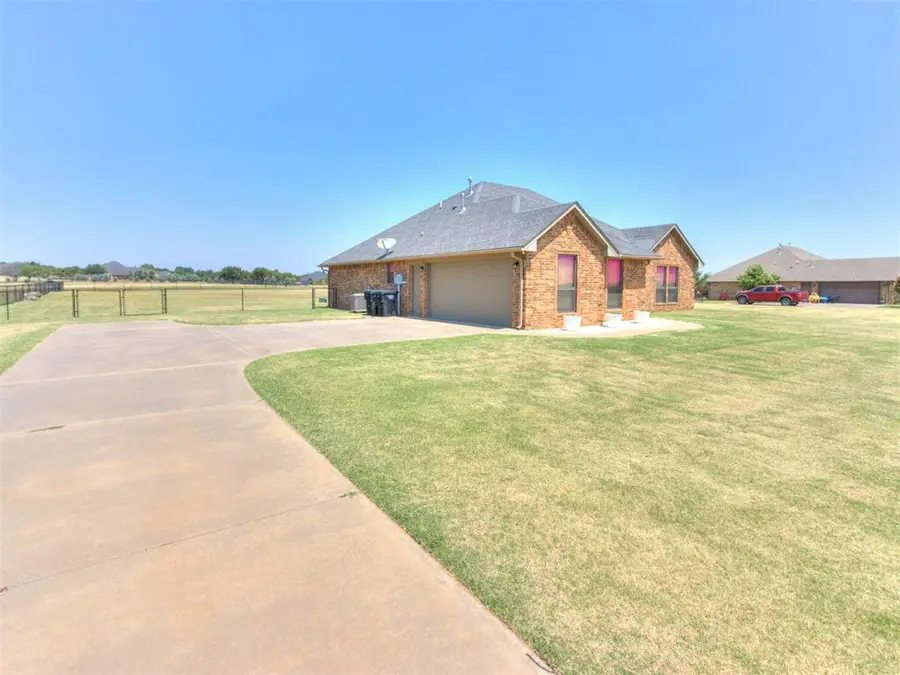 2282 County Road 1311, Blanchard, OK 73010 - #2