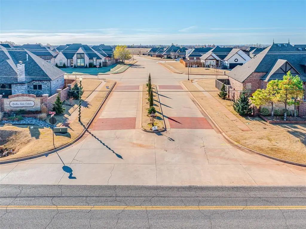 2341 W Sunset Drive, Mustang, OK 73064 - #1