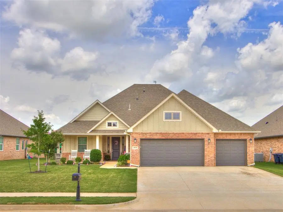 4930 Deerfield Avenue, Enid, OK 73703 - #2