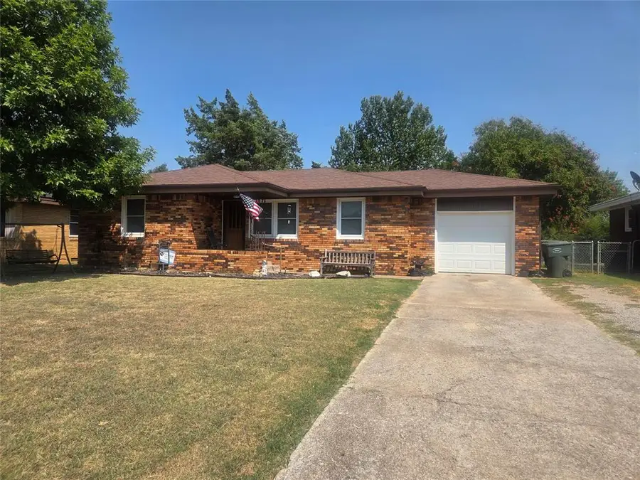 1728 S Walnut Street, Pauls Valley, OK 73075 - #2