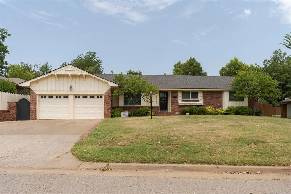 2621 Lancaster Lane, Oklahoma City, OK 73116 - #1