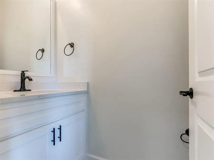 4433 Raymond Lane, Guthrie, OK 73044 - #2