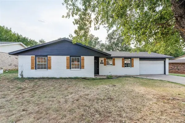 1017 Pinebrook Drive, Guthrie, OK 73044