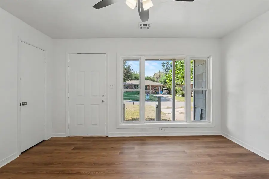 3805 SW 40th Place, Oklahoma City, OK 73119 - #3