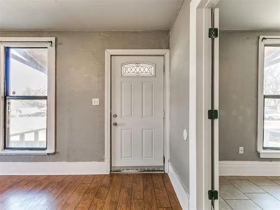 1201 W Logan Avenue, Guthrie, OK 73044 - #3