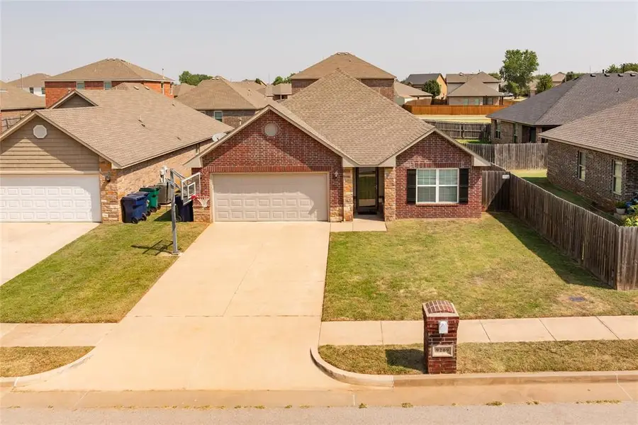 9209 NW 71st Street, Yukon, OK 73099 - #3