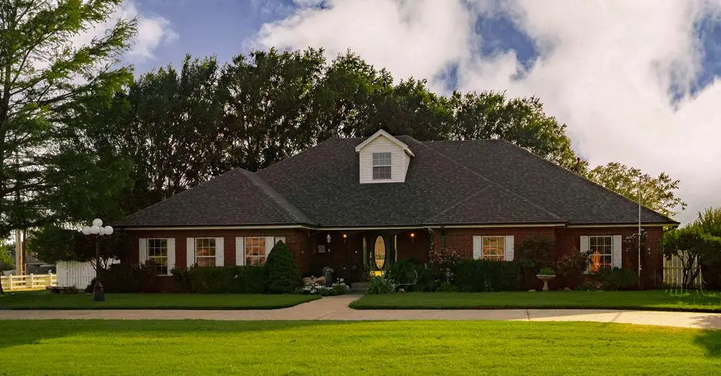25 Independence Drive, Elk City, OK 73644 - #1