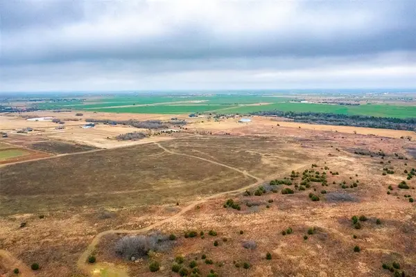 4800 NW Bella Circle, Piedmont, OK 73078