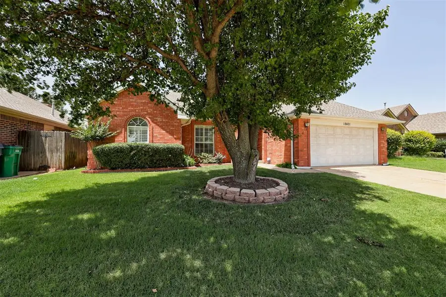 18401 Chestnut Oak Drive, Edmond, OK 73012 - #2