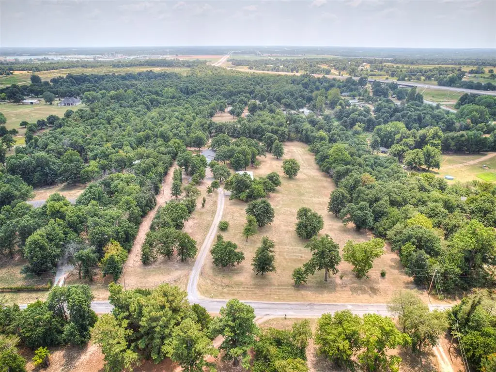 19200 Meador Lane, Harrah, OK 73045 - #1
