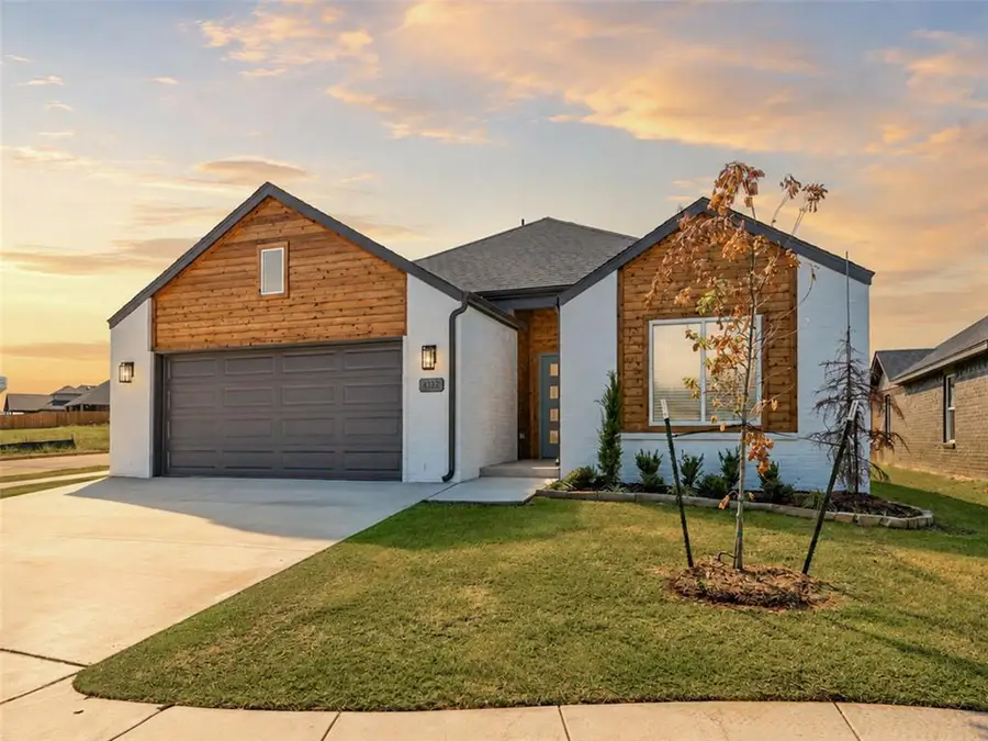 4132 Overlook Pass, Edmond, OK 73025 - #2