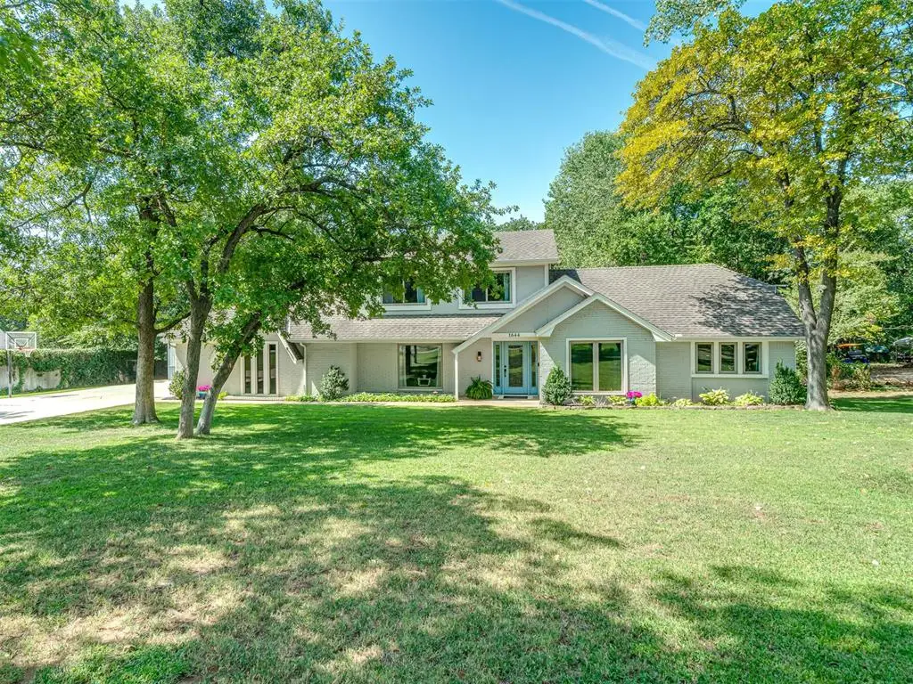 1644 Red Fox Road, Edmond, OK 73034 - #1