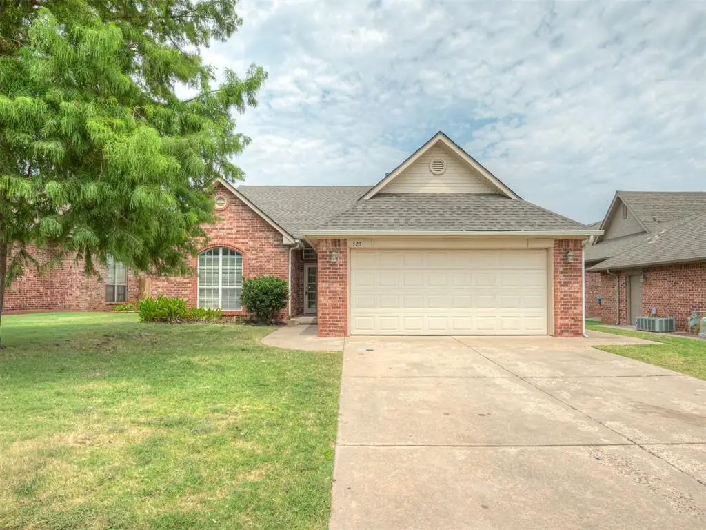 325 Crossland Court, Edmond, OK 73003 - #1