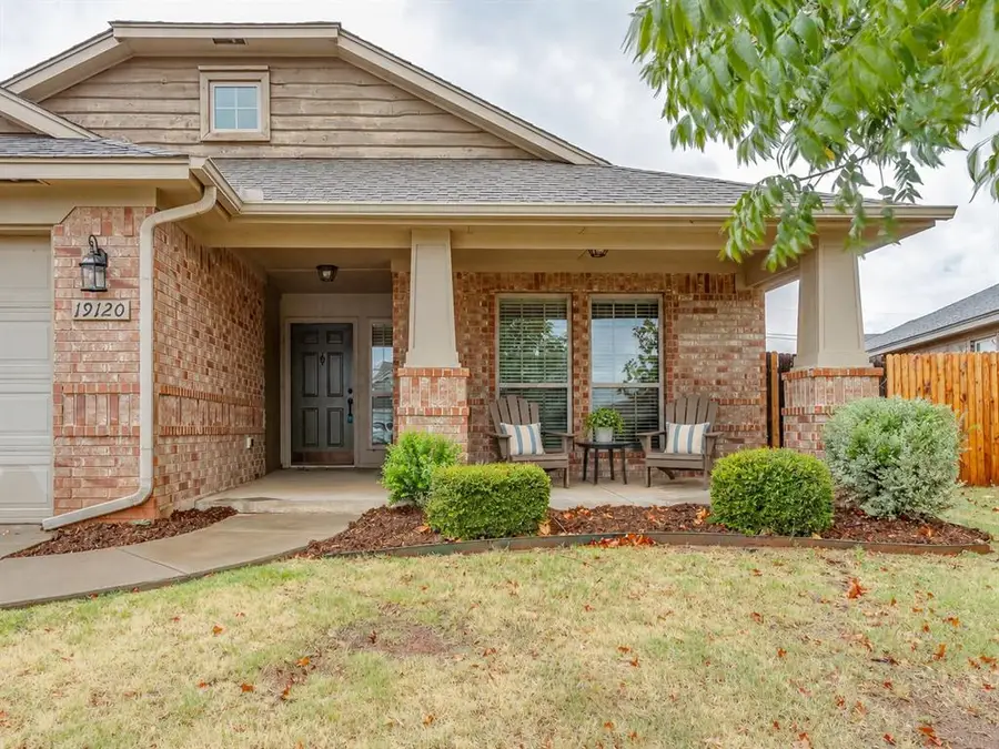 19120 Espada Drive, Edmond, OK 73012 - #2