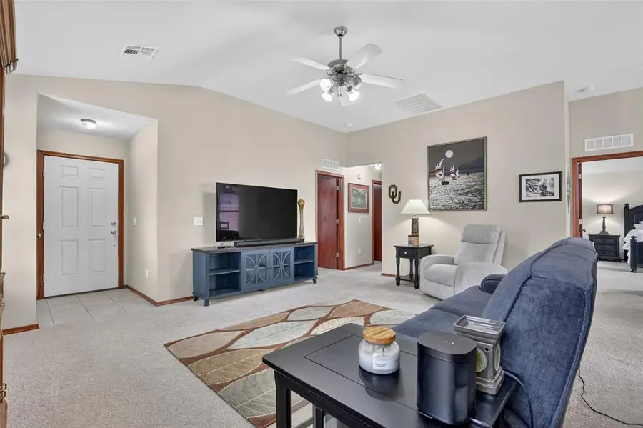 18205 Viento Drive, Edmond, OK 73012 - #3