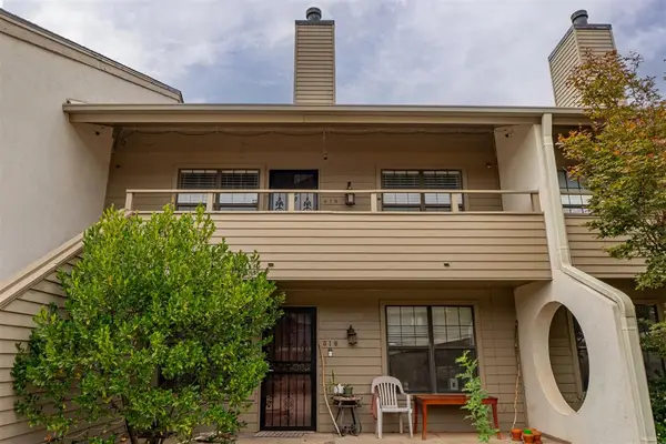 11130 Stratford Drive #418, Oklahoma City, OK 73120