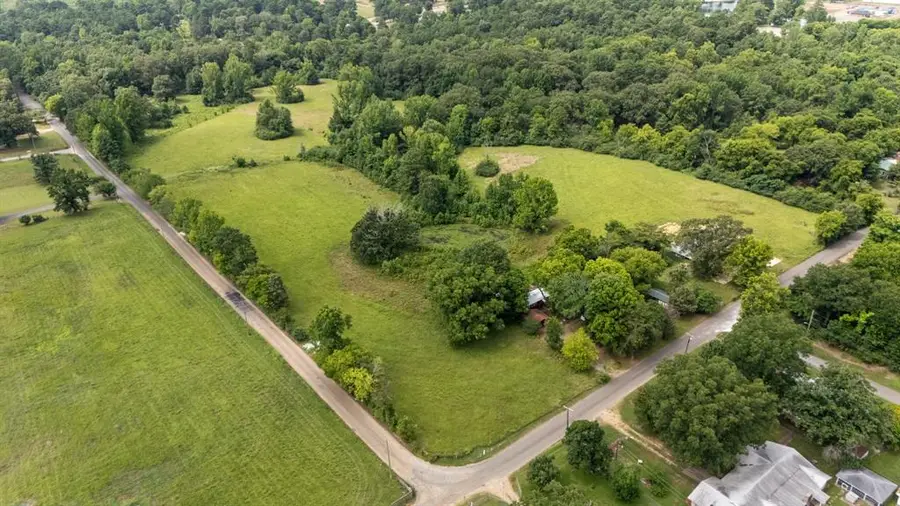 4 Chipmunk Road, Broken Bow, OK 74728 - #2