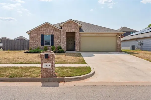 3425 Furrow Drive, Yukon, OK 73099